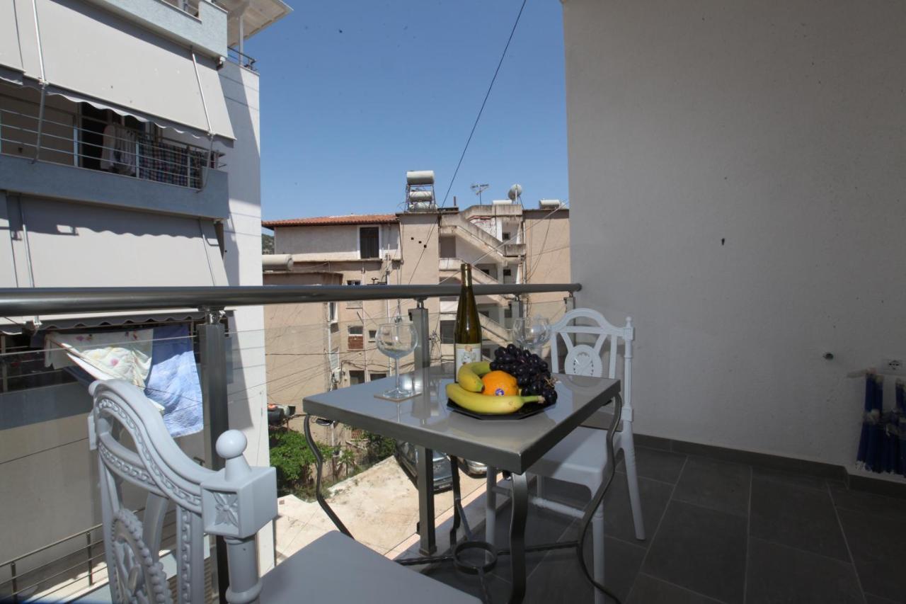 Deda Apartments Sarandë Exterior foto